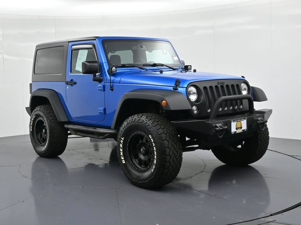 Jeep Wrangler Vehicle Full-screen Gallery Image 4
