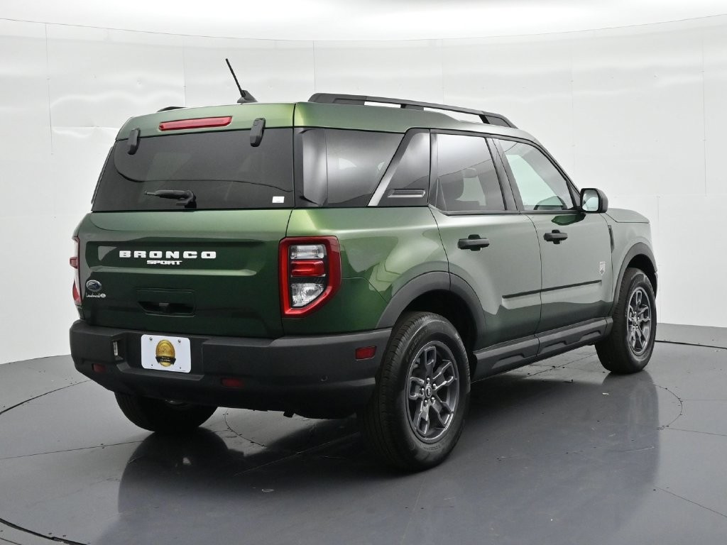 Ford Bronco Sport Vehicle Full-screen Gallery Image 06