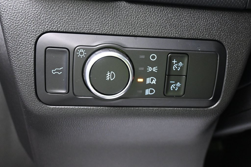 Ford Bronco Sport Vehicle Full-screen Gallery Image 14
