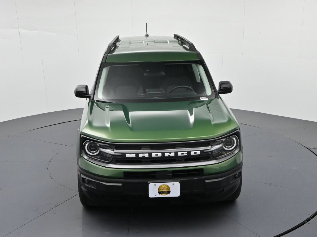 Ford Bronco Sport Vehicle Full-screen Gallery Image 17