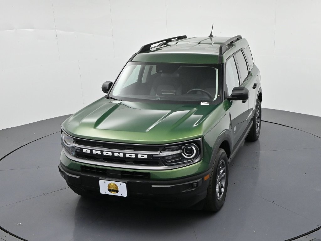 Ford Bronco Sport Vehicle Full-screen Gallery Image 18