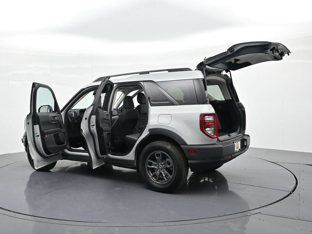 Ford Bronco Sport Vehicle Full-screen Gallery Image 25
