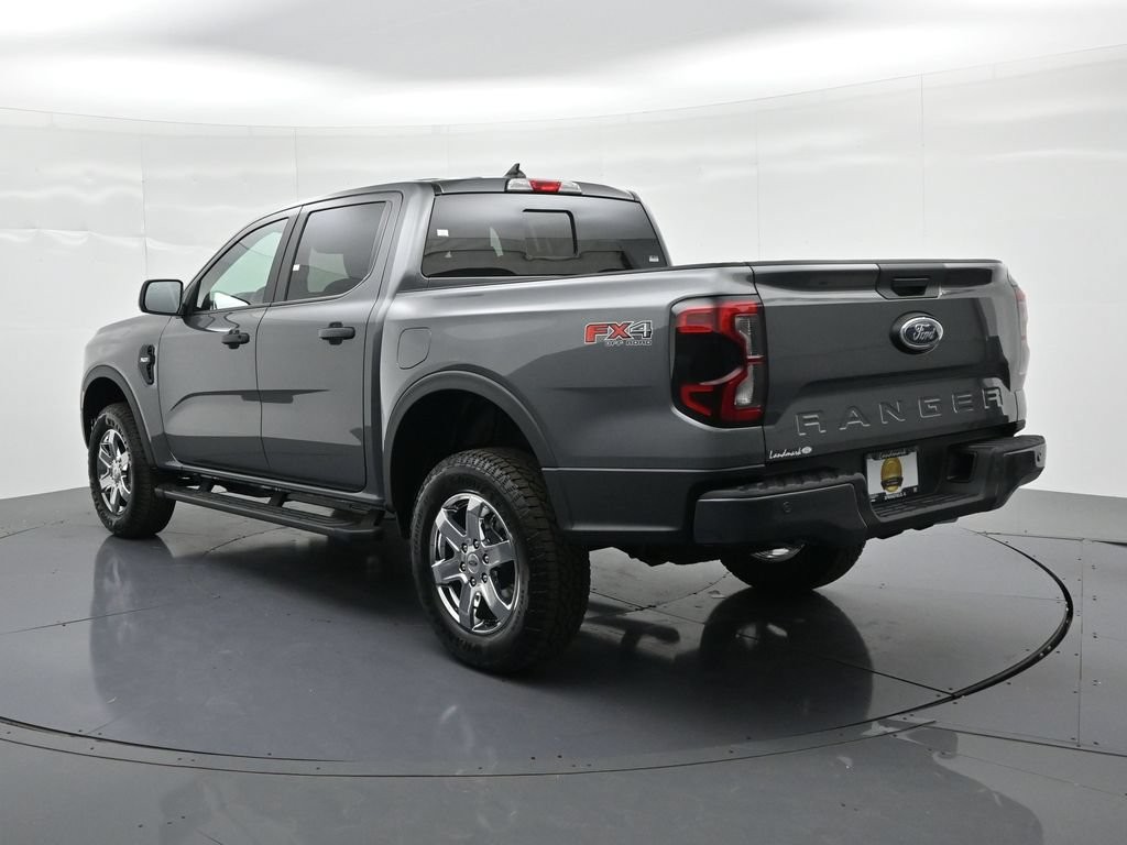 Ford Ranger Vehicle Full-screen Gallery Image 8
