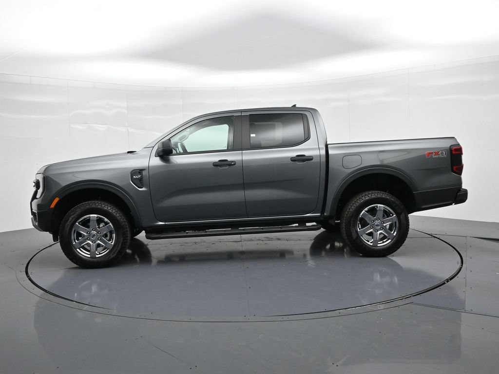 Ford Ranger Vehicle Full-screen Gallery Image 9