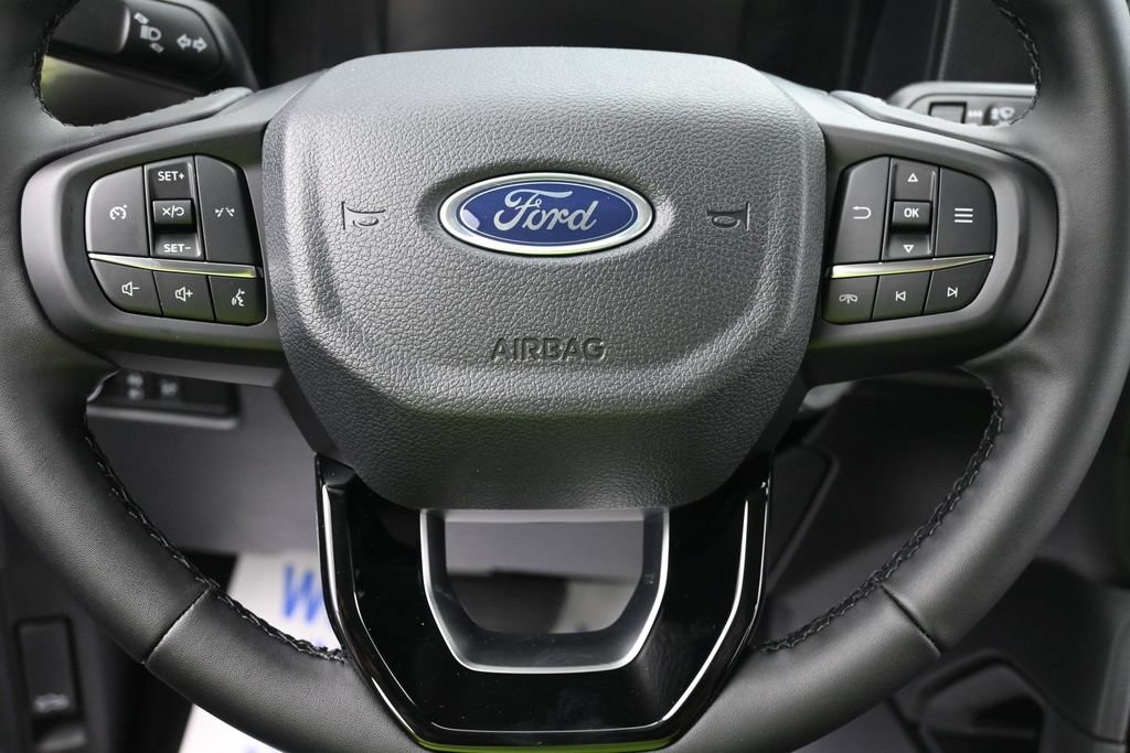 Ford Ranger Vehicle Full-screen Gallery Image 15