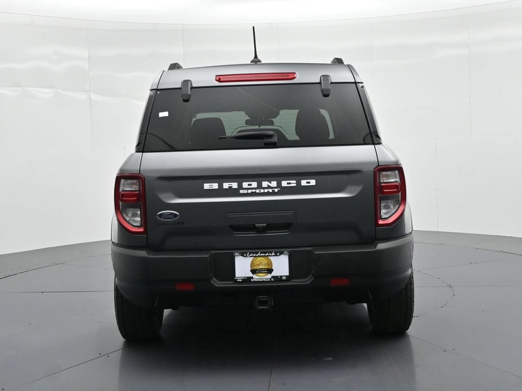 Ford Bronco Sport Vehicle Full-screen Gallery Image 07