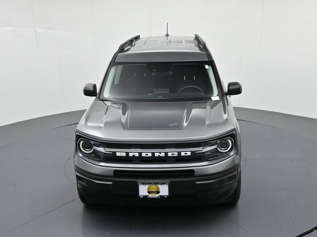 Ford Bronco Sport Vehicle Full-screen Gallery Image 17