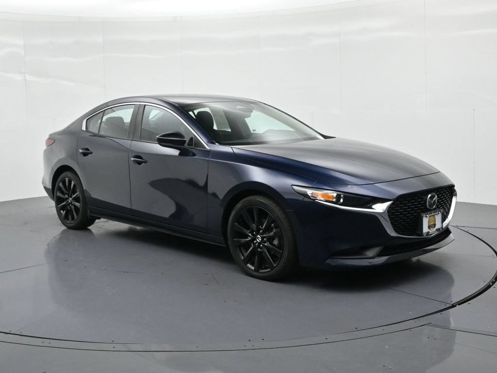 Mazda Mazda3 Vehicle Full-screen Gallery Image 4