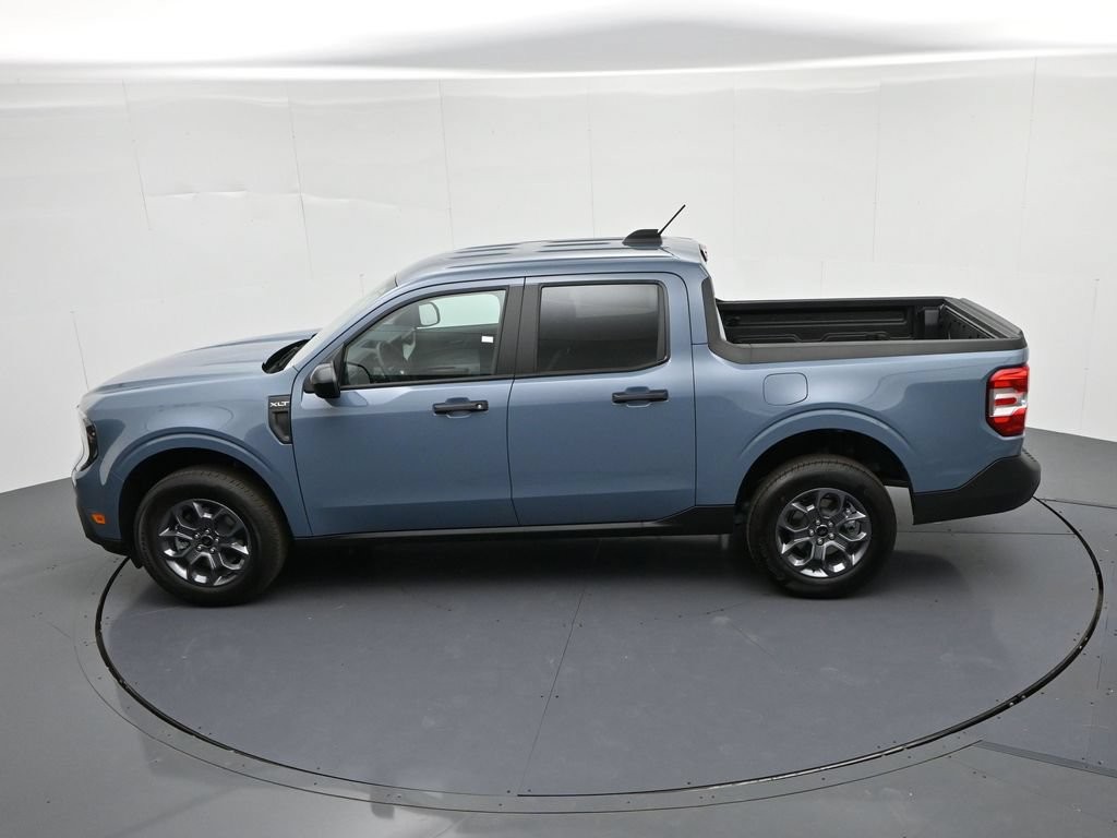 Ford Maverick Vehicle Full-screen Gallery Image 19