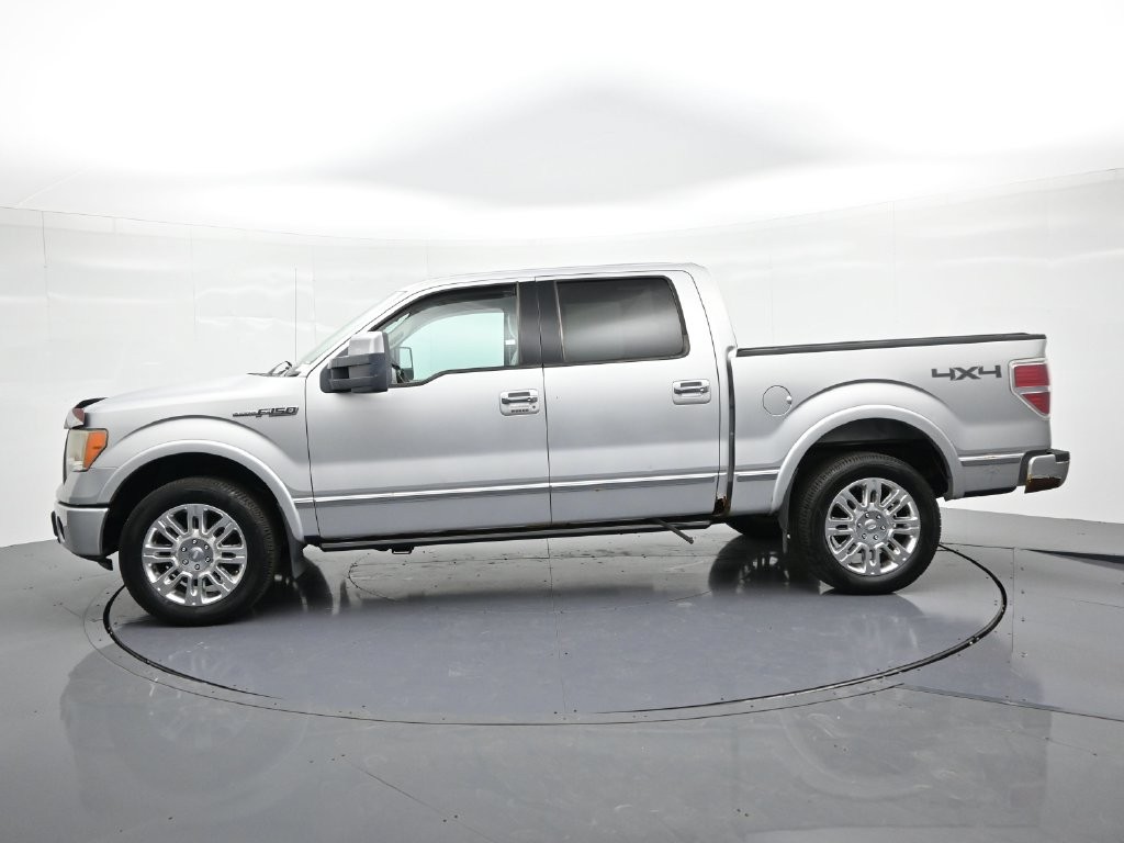 Ford F-150 Vehicle Full-screen Gallery Image 9