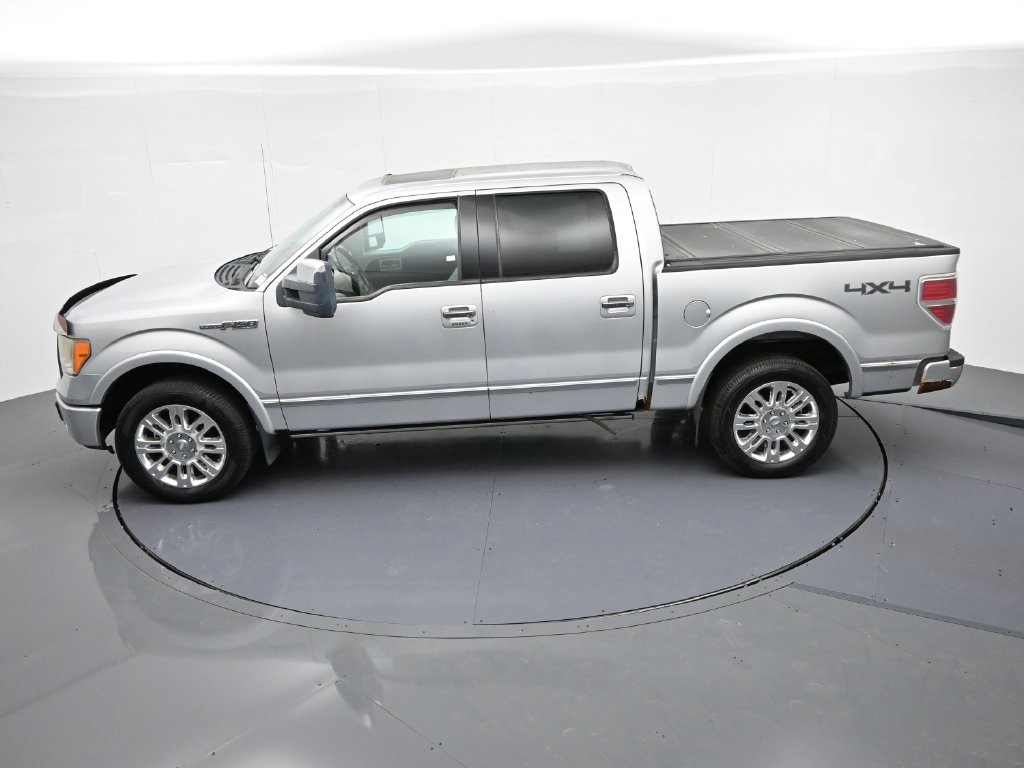 Ford F-150 Vehicle Full-screen Gallery Image 18