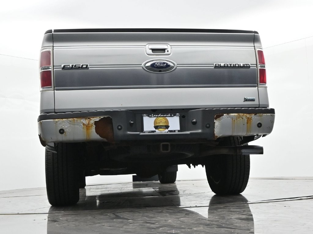 Ford F-150 Vehicle Full-screen Gallery Image 20