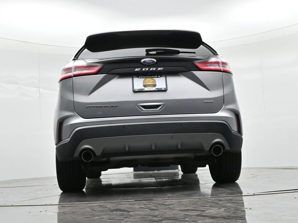 Ford Edge Vehicle Full-screen Gallery Image 20
