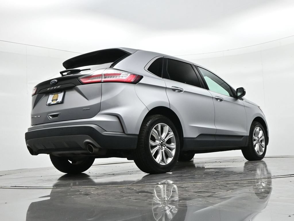 Ford Edge Vehicle Full-screen Gallery Image 21