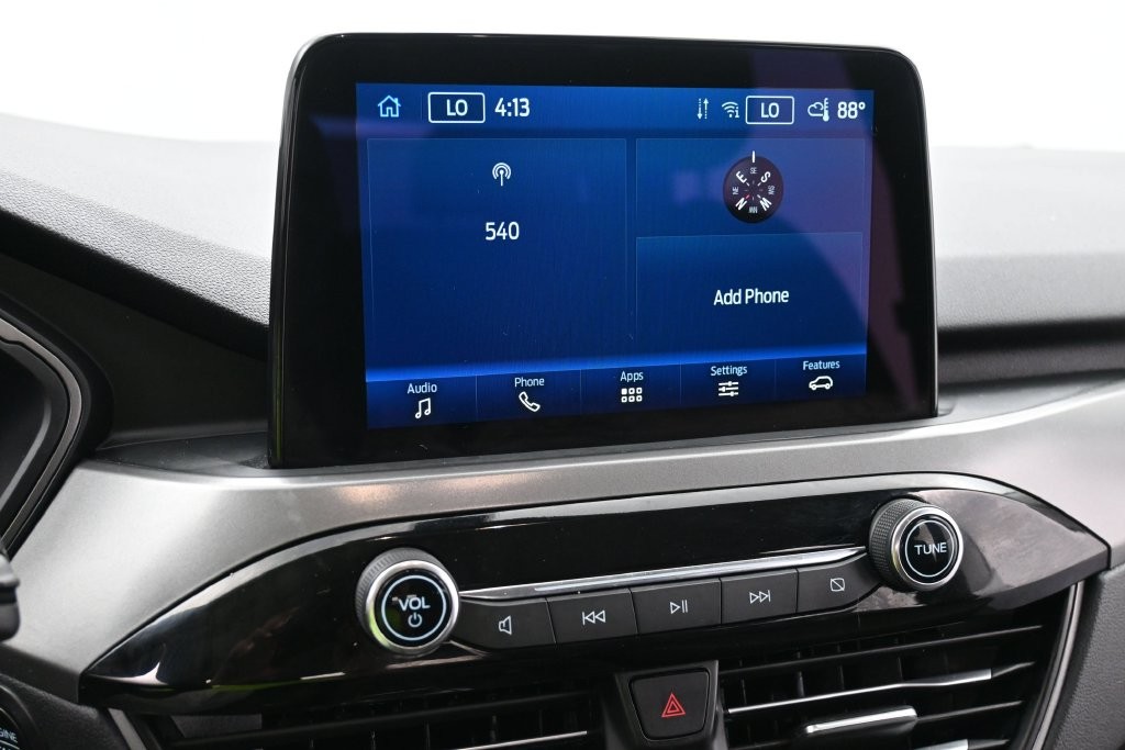 Ford Escape Vehicle Full-screen Gallery Image 10
