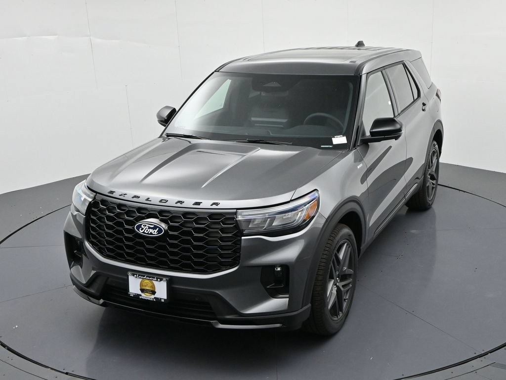 Ford Explorer Vehicle Full-screen Gallery Image 20