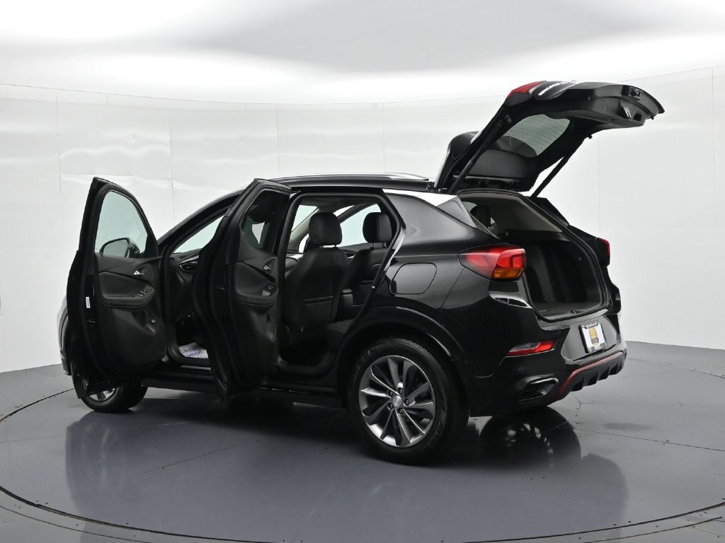 Buick Encore GX Vehicle Full-screen Gallery Image 24