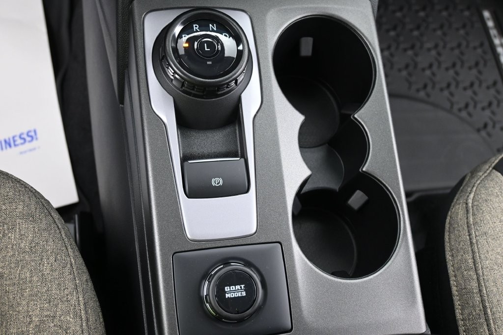 Ford Bronco Sport Vehicle Full-screen Gallery Image 12