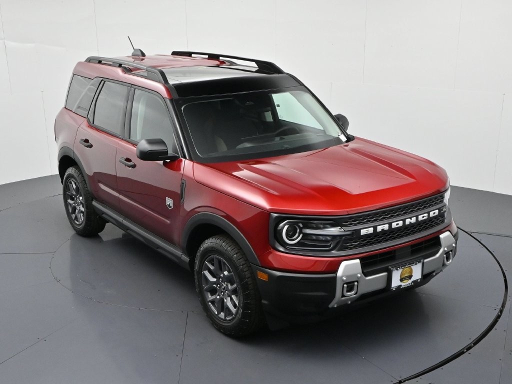 Ford Bronco Sport Vehicle Full-screen Gallery Image 15