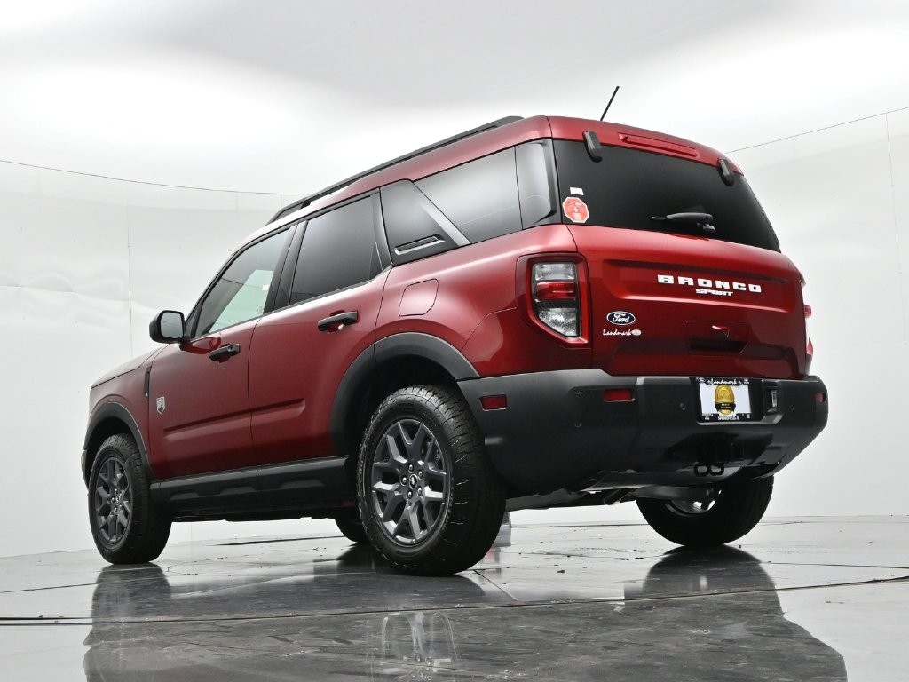 Ford Bronco Sport Vehicle Full-screen Gallery Image 19