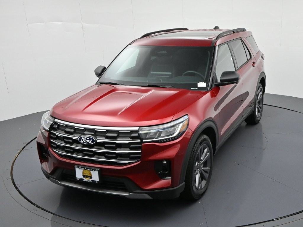 Ford Explorer Vehicle Full-screen Gallery Image 19
