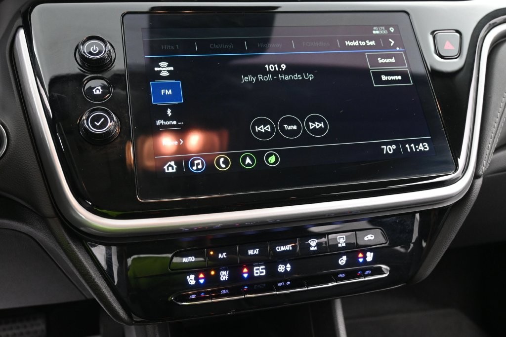 Chevrolet Bolt EUV Vehicle Full-screen Gallery Image 10