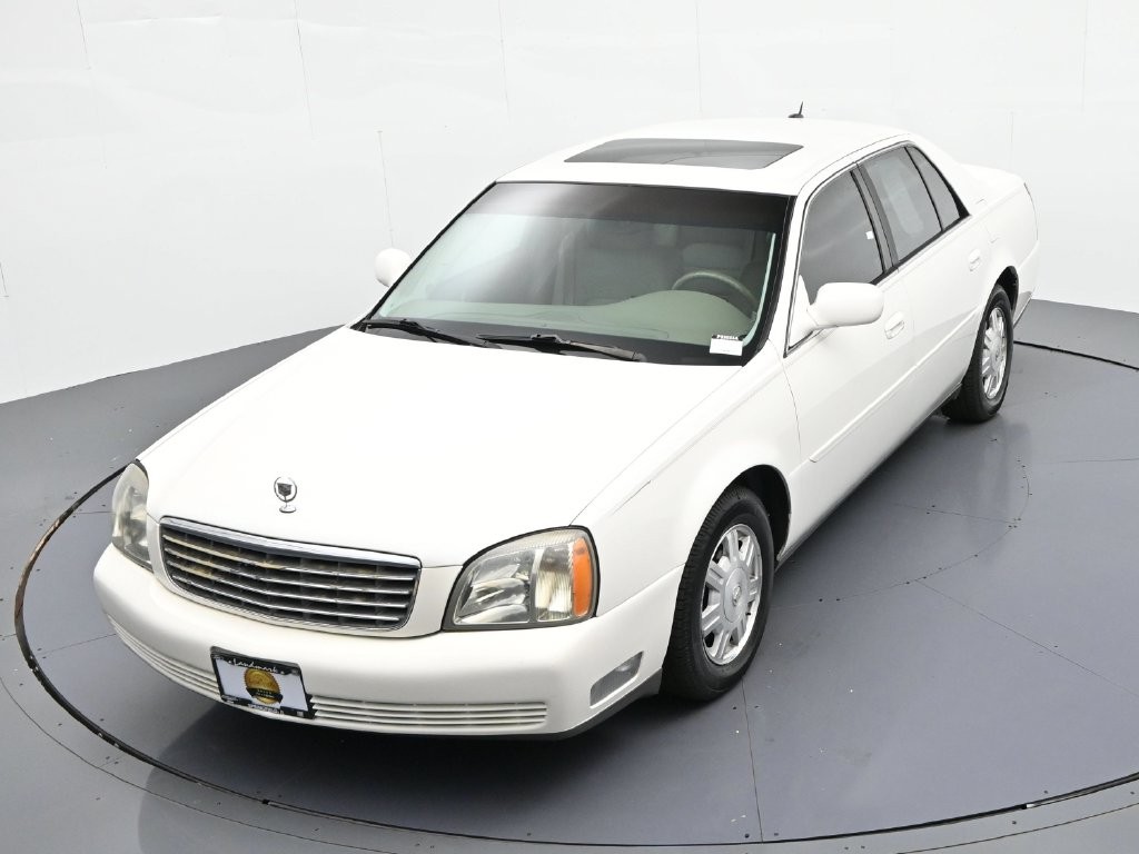 Cadillac DeVille Vehicle Full-screen Gallery Image 15