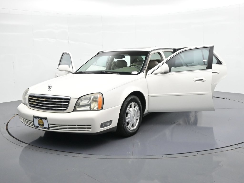 Cadillac DeVille Vehicle Full-screen Gallery Image 23