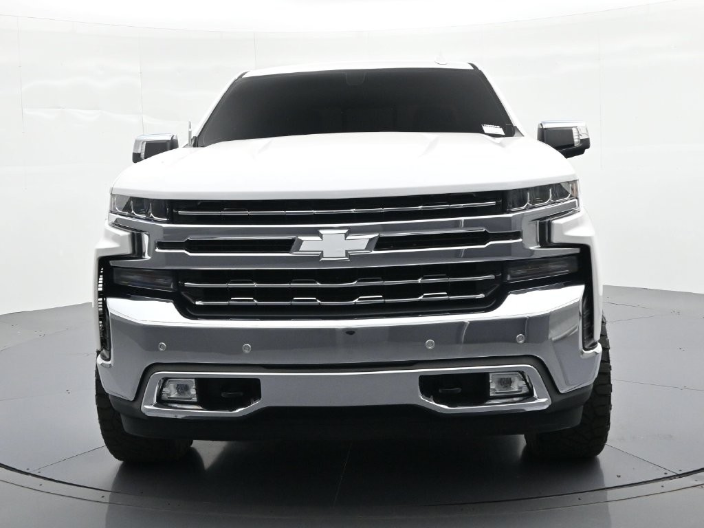 Chevrolet Silverado 1500 LTD Vehicle Full-screen Gallery Image 03