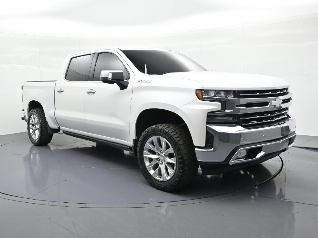 Chevrolet Silverado 1500 LTD Vehicle Full-screen Gallery Image 04
