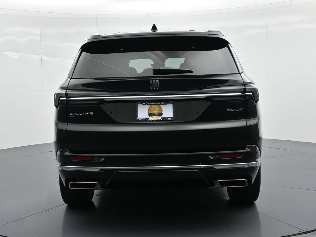 Buick Enclave Vehicle Full-screen Gallery Image 6