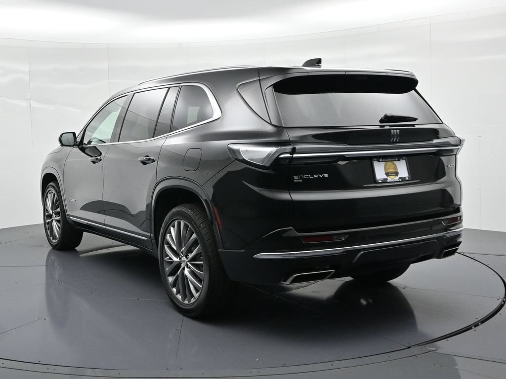 Buick Enclave Vehicle Full-screen Gallery Image 7