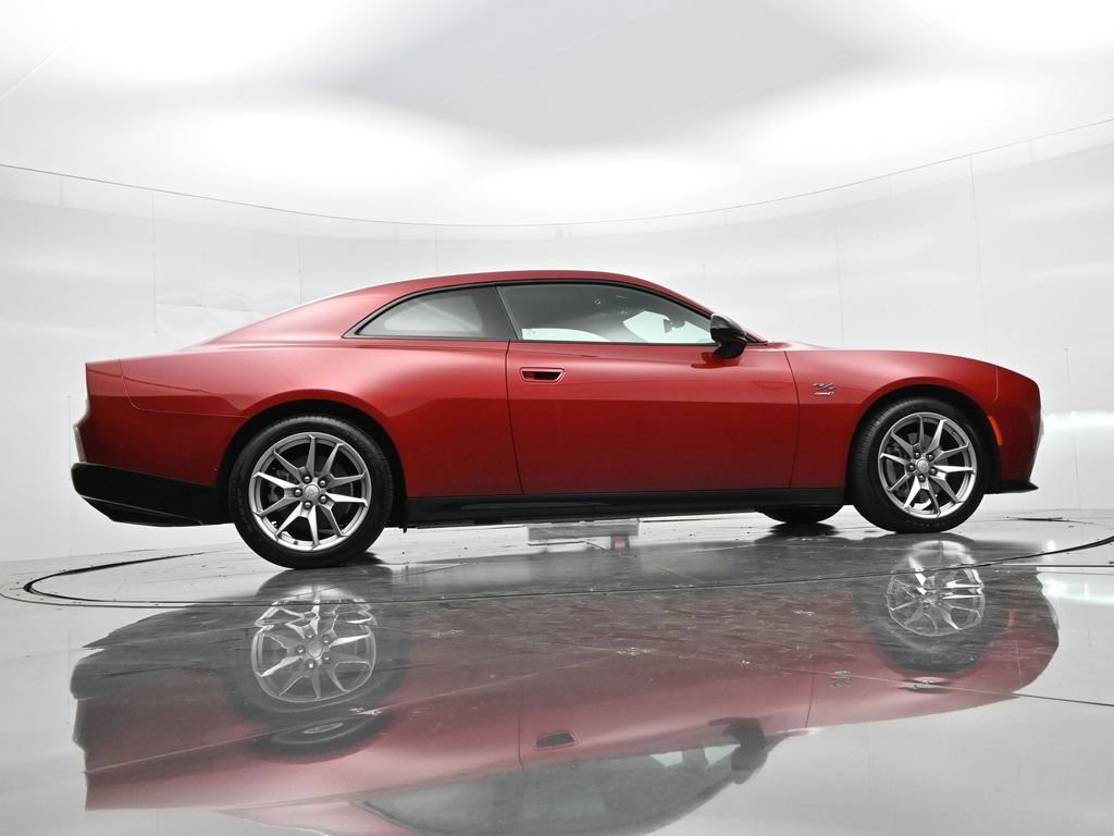 Dodge Charger Daytona Vehicle Full-screen Gallery Image 22