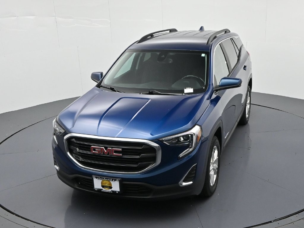 GMC Terrain Vehicle Full-screen Gallery Image 17