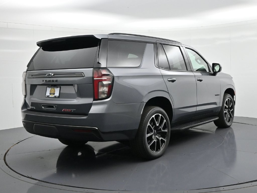 Chevrolet Tahoe Vehicle Full-screen Gallery Image 06
