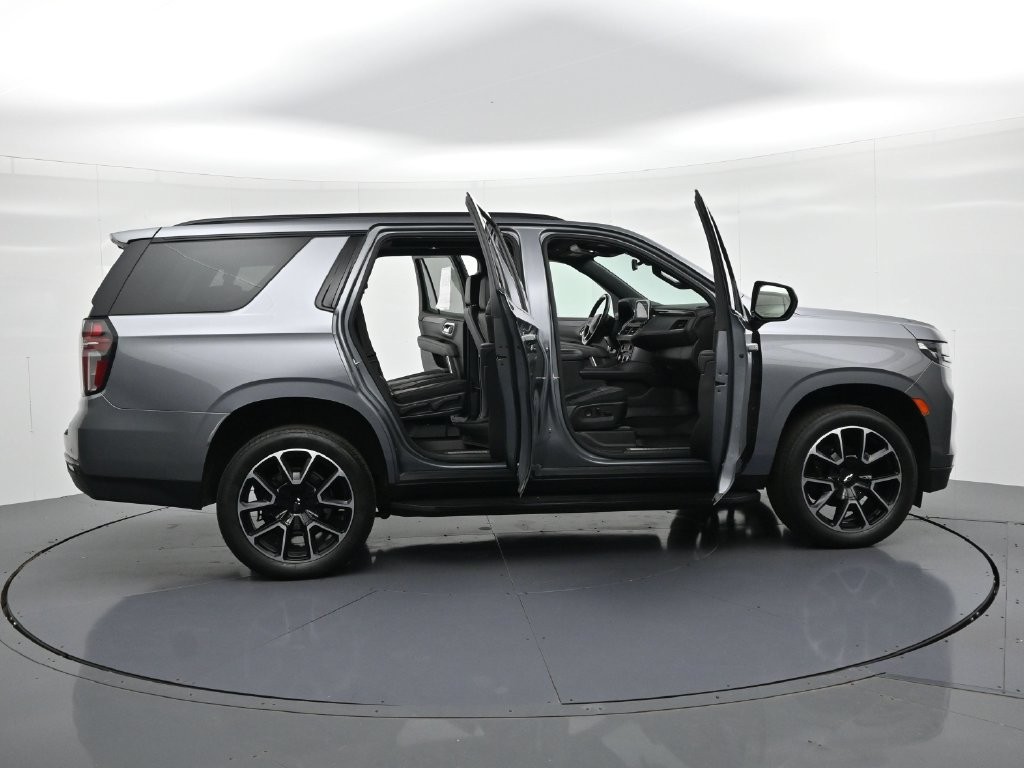 Chevrolet Tahoe Vehicle Full-screen Gallery Image 23