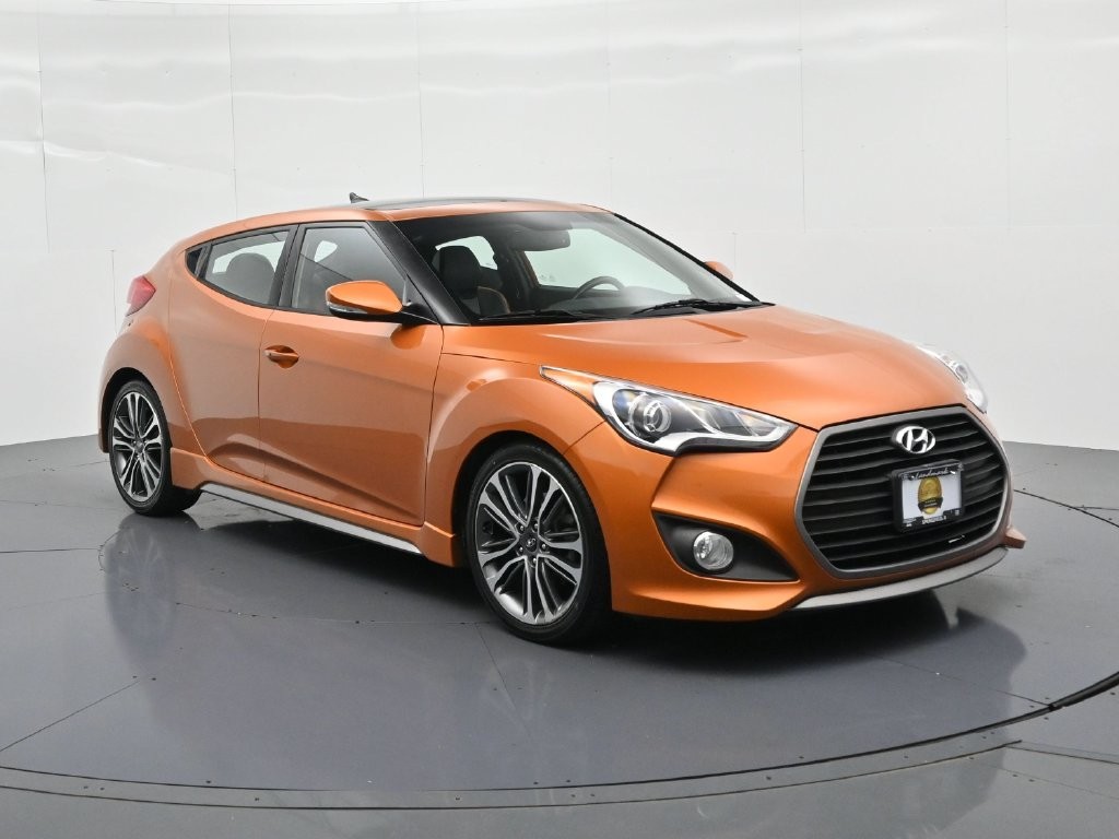 Hyundai Veloster Vehicle Full-screen Gallery Image 4