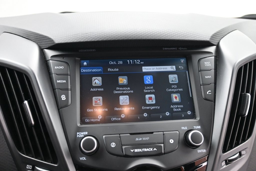 Hyundai Veloster Vehicle Full-screen Gallery Image 10