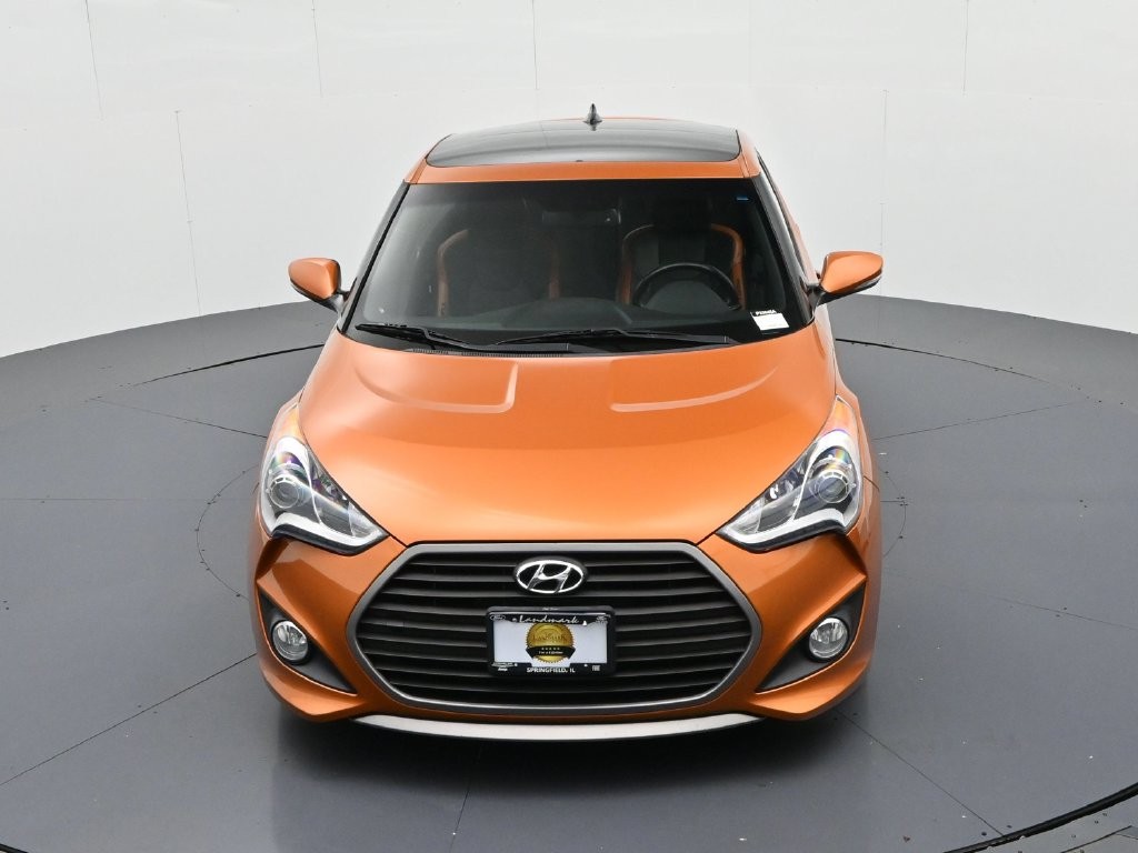 Hyundai Veloster Vehicle Full-screen Gallery Image 17