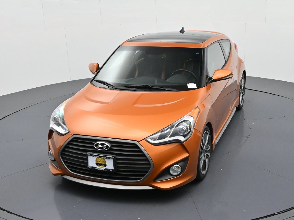 Hyundai Veloster Vehicle Full-screen Gallery Image 18
