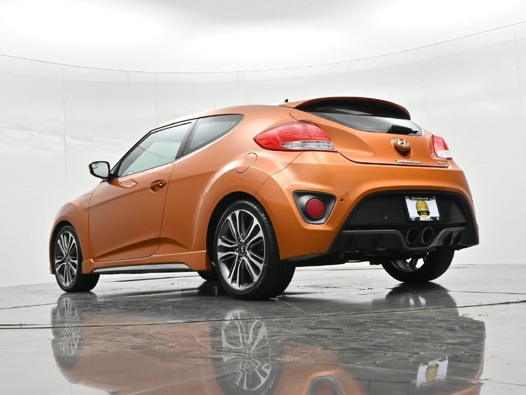 Hyundai Veloster Vehicle Full-screen Gallery Image 20