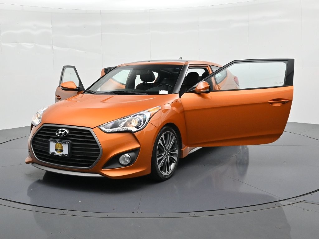 Hyundai Veloster Vehicle Full-screen Gallery Image 26