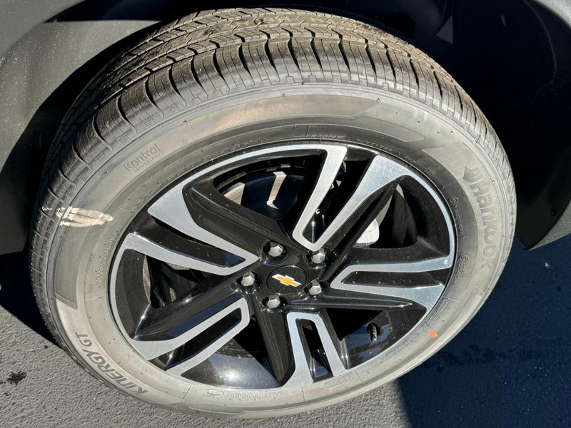 Chevrolet TrailBlazer Vehicle Image 06