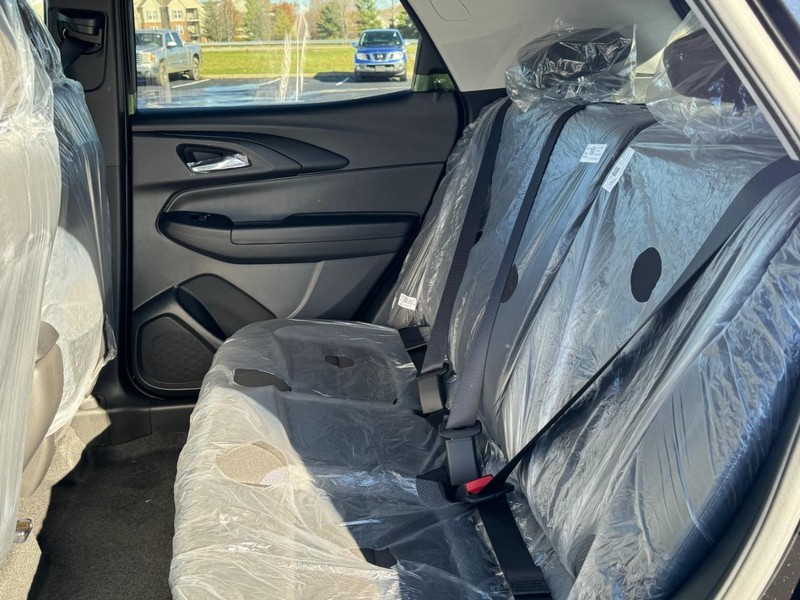 Chevrolet TrailBlazer Vehicle Image 07
