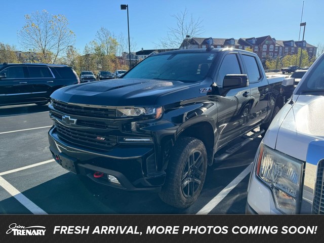 Chevrolet Silverado 1500 4WD LT Trail Boss Crew Cab - O'Fallon MO