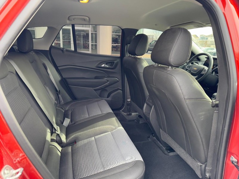 Chevrolet Trax Vehicle Image 13