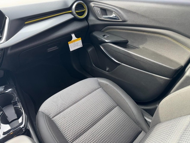Chevrolet Trax Vehicle Image 19