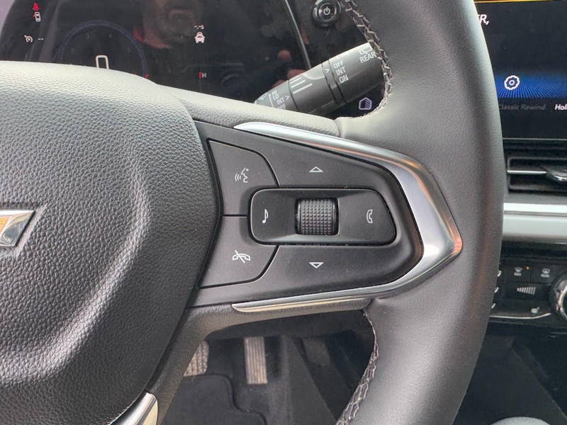 Chevrolet Trax Vehicle Image 21