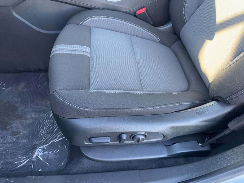 Chevrolet Blazer Vehicle Image 09