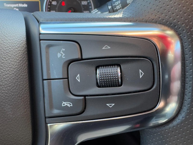 Chevrolet Blazer Vehicle Image 11